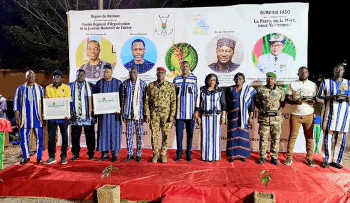 Screenshot 2025-11-09 17.02.07