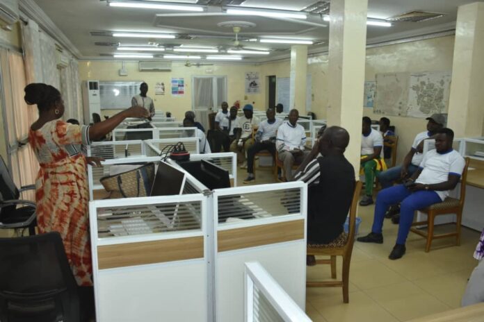 WhatsApp Image 2025-10-29 at 13.30.16