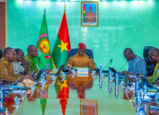 Burkina Faso : le gouvernement nationalise de la SN-CITEC, regroupe le CSC et la CIL, fusionne les fonds nationaux en quatre grands fonds
