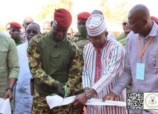 SN-BRAFASO : le Capitaine Ibrahim TRAORÉ inaugure l’usine