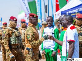 36e ÉDITION DU TOUR CYCLISTE INTERNATIONAL DU FASO : Le Président du Faso assiste à l’arrivée finale