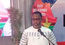 Etats généraux des transports terrestres et maritimes: la rénovation du parc automobile, une nécessité