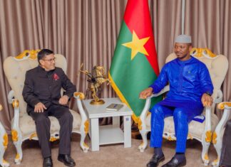 Coopération internationale: l’ambassadeur de l’Inde et le directeur-pays du CICR à L’ALT