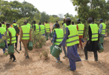 Le Lieutenant-colonel Adama Kalmogo, directeur provincial des Eaux et forêts du Zoundwéogo « Si le président du Faso donne l’exemple en mettant en terre un arbre, qui êtes-vous pour détruire les plantes ? »