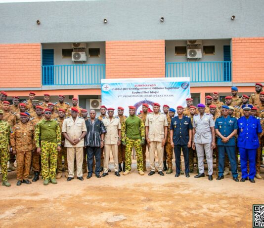 Institut de l’enseignement militaire supérieur Tiefo-Amoro : le chef de l’Etat visite une école, symbole de souveraineté