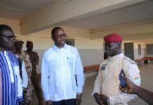 12e Régiment d’infanterie commando de Ouahigouya: une délégation gouvernementale réconforte les blessés de guerre