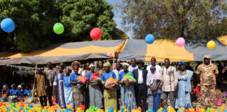 Journées de convivialité des personnes âgées : 750 personnes reçoivent des kits pour les fêtes de fin d’année