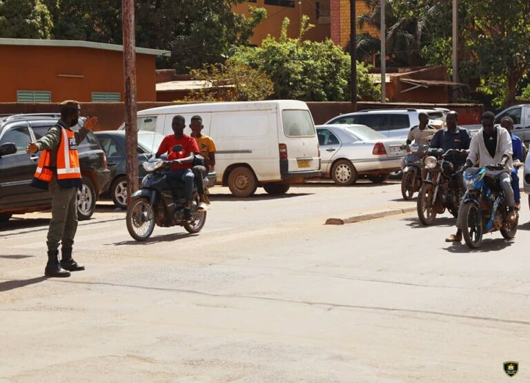 Fêtes de fin d’année à Ouagadougou : 850 Policiers municipaux et 200 VADS mobilisés pour la sécurité urbaine