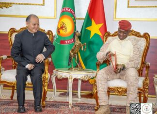 Présentation des lettres de créance : Le diplomate Yedong ZHAO pour le renforcement de l’axe Ouagadougou – Pékin