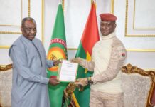 PRÉSENTATION DE LETTRES DE CRÉANCE Le diplomate Papa DIOP pour renforcer l’axe Ouagadougou-Dakar