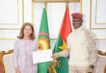 Madame Cristina Maria CERQUEIRA PUCARINHO pour maintenir le lien entre Lisbonne et Ouagadougou