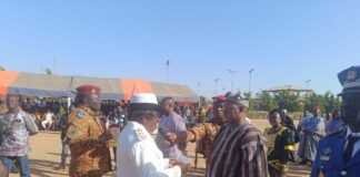 Fête de l’Indépendance : 102 personnes décorées à Ziniaré