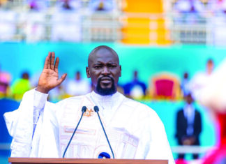Guinée: Mamadi Doumbouya investi Président de la République