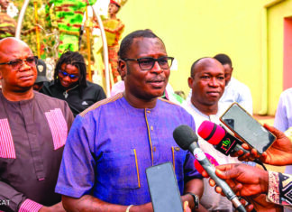 Centre culturel des armées: le ministre des Arts et les créateurs de contenus découvrent les chefs-d’œuvre