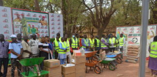 Agence Faso Mêbo: les agents du ministère de la Santé contribuent plus de 12 millions F CFA