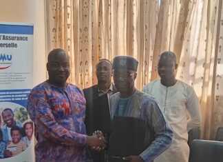 Assurance maladie universelle: la CNAMU signe une convention avec les pharmaciens