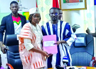 Ministère des Sports, de la Jeunesse et de l’Emploi : Annick Lydie Djouma Pikbougoum installée dans ses fonctions