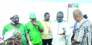 Nuit de la Saint Sylvestre: le gouverneur du Nakambé encourage le personnel du CHR