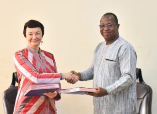 Coopération: le Burkina et la Russie signent une convention dans les domaines de l’enseignement supérieur et des sciences