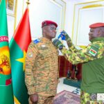 Forces Armées nationales : Le Général de division Célestin SIMPORÉ reçoit ses attributs des mains du Président du Faso