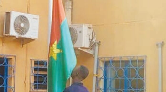 Montée des couleurs à la SONATUR: Le DG Ouattara exhorte à refuser toute attitude de confort