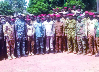 Sécurisation du territoire dans les Tannounyan: le gouverneur Patrice Yéyé au front avec les forces combattantes