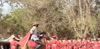 Cérémonial militaire: deux tableaux en l’honneur du père de la Révolution