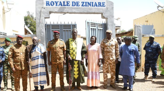 Bataillon blindé d’intervention rapide de Ziniaré: le ministre Célestin Simporé traduit la reconnaissance de la Nation aux forces combattantes
