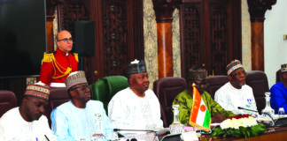 Espace AES: Visite de travail en Algérie