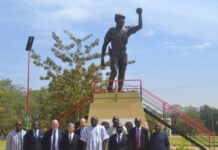 Mémorial Thomas-Sankara : Kenji Okamura découvre l’histoire du Père de la Révolution