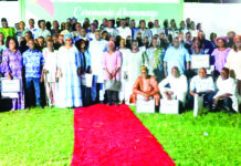 Ministère de l’Economie et des Finances : un hommage rendu à 205 agents admis à la retraite