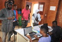 Boutique Faso Yaar: les Kayalais prennent d’assaut les produits de première nécessité