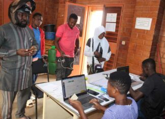 Boutique Faso Yaar: les Kayalais prennent d’assaut les produits de première nécessité