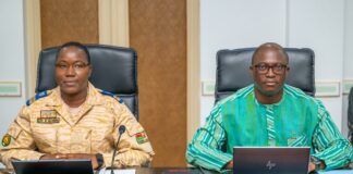 Burkina : Un médecin révoqué et un adjudant de police rétrogradé pour faits de corruption (Conseil des ministres)