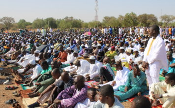 Ramadan 2026 : Les musulmans de Manga prient pour le retour de la paix