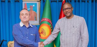 Fonds des Nations unies pour la population: le nouveau Représentant-résident présente ses lettres de cabinet au chef de la diplomatie