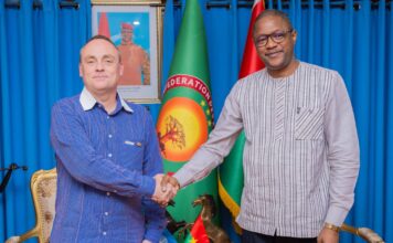 Fonds des Nations unies pour la population: le nouveau Représentant-résident présente ses lettres de cabinet au chef de la diplomatie