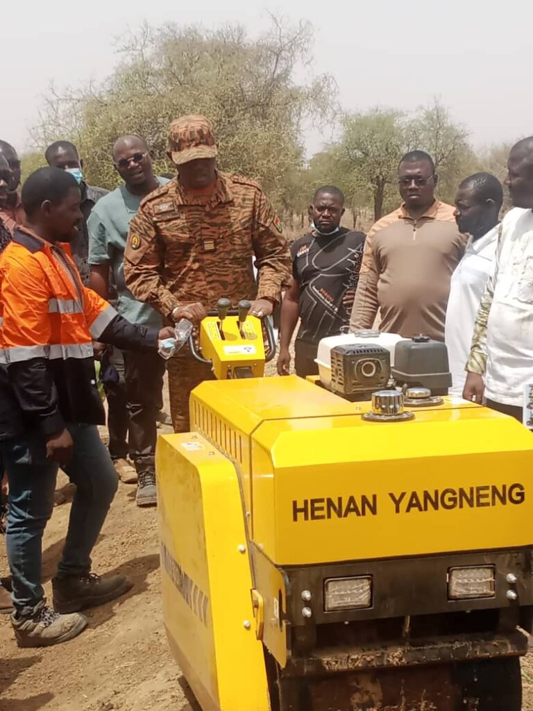 Infrastructures rizicoles dans le Nakambé:  un bas-fond rizicole de 32 ha en aménagement à Kombinatenga