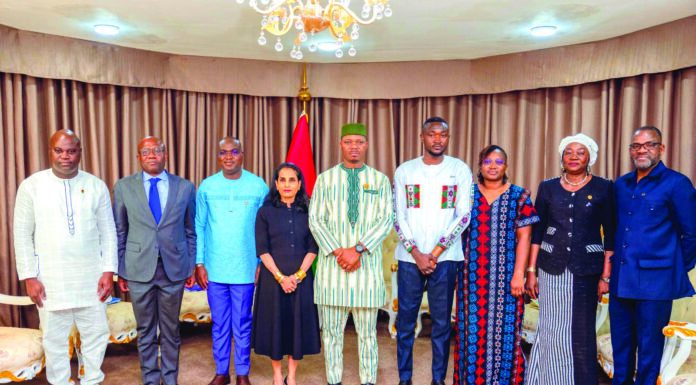 Protection des réfugiés au Burkina: le Président de l’ALT échange avec une délégation du Haut-commissariat des Nations unies