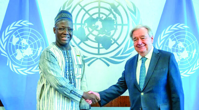 Nations unies: le nouvel ambassadeur du Burkina présente ses lettres de créance à Antonio Guterres
