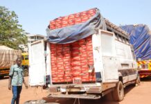 « Opération « Ramadan ni yanmaarô »: 1 060 poulets congelés impropres à la consommation saisis