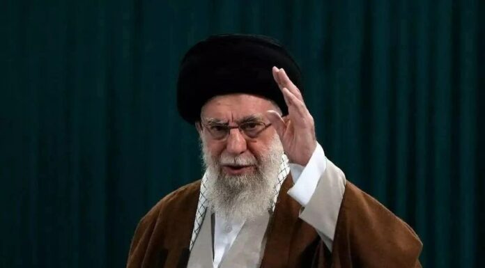 Moyen Orient : l’Ayatollah Seyyed Ali Khamenei est tombé en martyr, selon la télévision d’Etat iranien