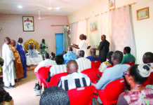 Faso Bu Kaoré: le ministre Edasso Rodrigue Bayala explique la loi au Dima de Boussouma