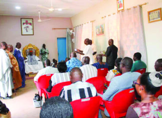 Faso Bu Kaoré: le ministre Edasso Rodrigue Bayala explique la loi au Dima de Boussouma