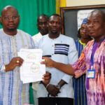 Journée d’exemplarité fiscale: le ministre de la Justice, Rodrigue Bayala, donne le bon exemple