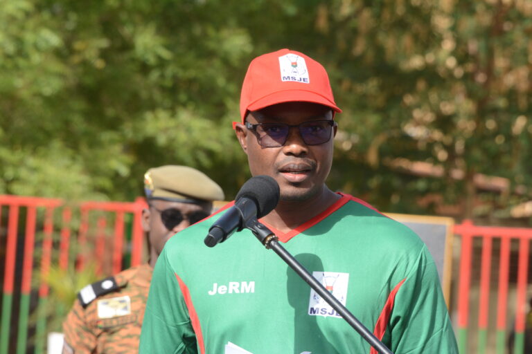 Cérémonial militaire d’hommage à Thomas Sankara: le Premier ministre lance l’initiative Jeunesse révolutionnaire en marche