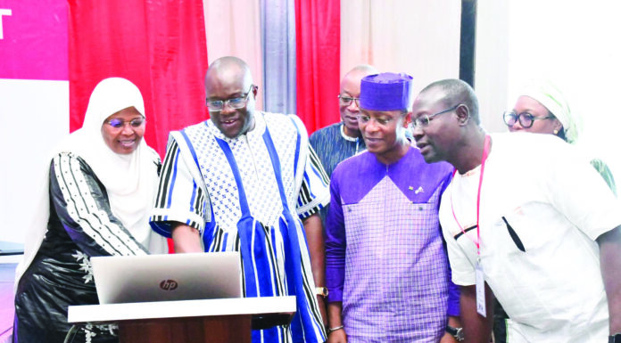 Trésor public: Lanaya et e-BDT pour simplifier les démarches administratives