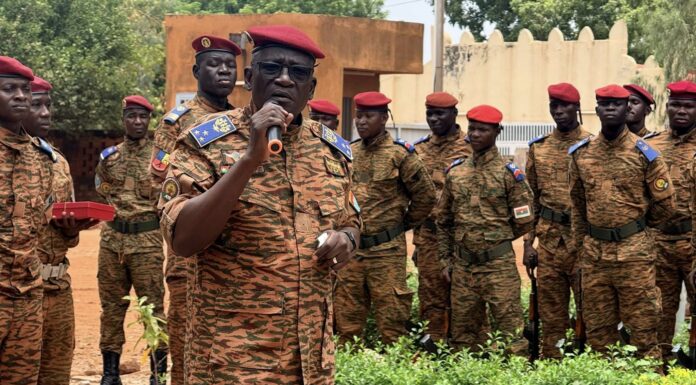 Région des Tannounyan: le général Célestin Simporé galvanise les FDS et VDP