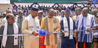 Coris Bank international: le Premier ministre inaugure le nouveau siège