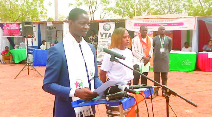 Foire internationale des petits génies du Faso: de projets innovants des jeunes valorisés